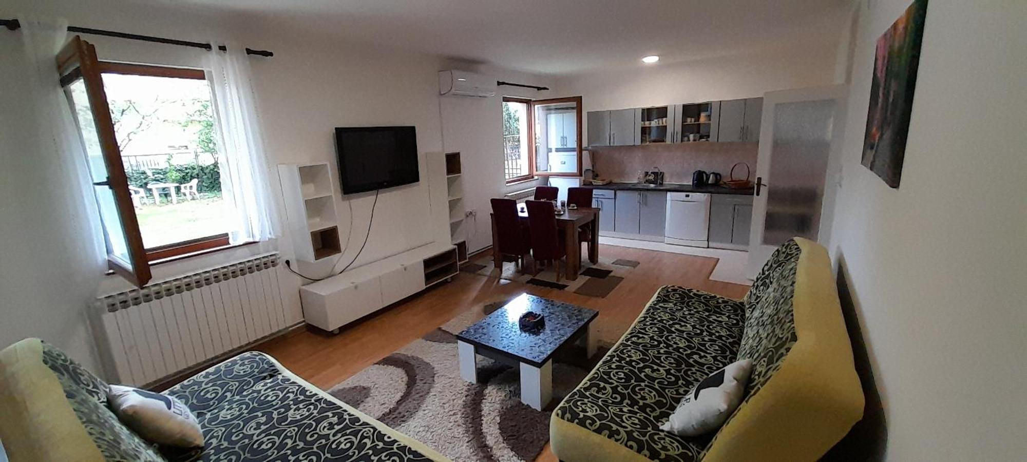 Apartment New Town